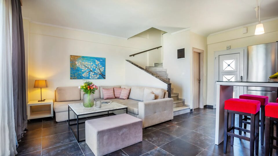 Sunny Villas