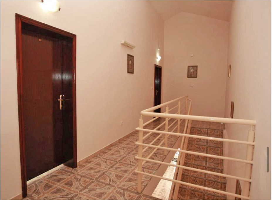 Vila Empire