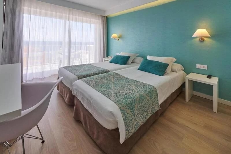 BQ Apollo Hotel