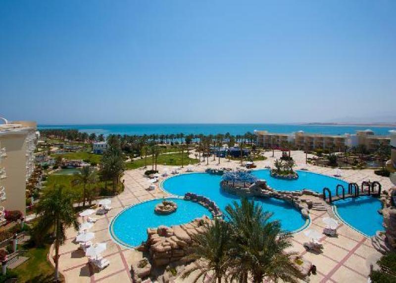 Palm Royal Resort - Soma Bay Hotel