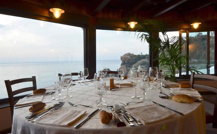 Hotel Calanica Resort