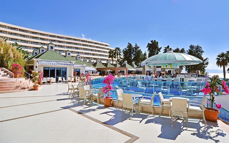 The Grand Blue Sky Hotel