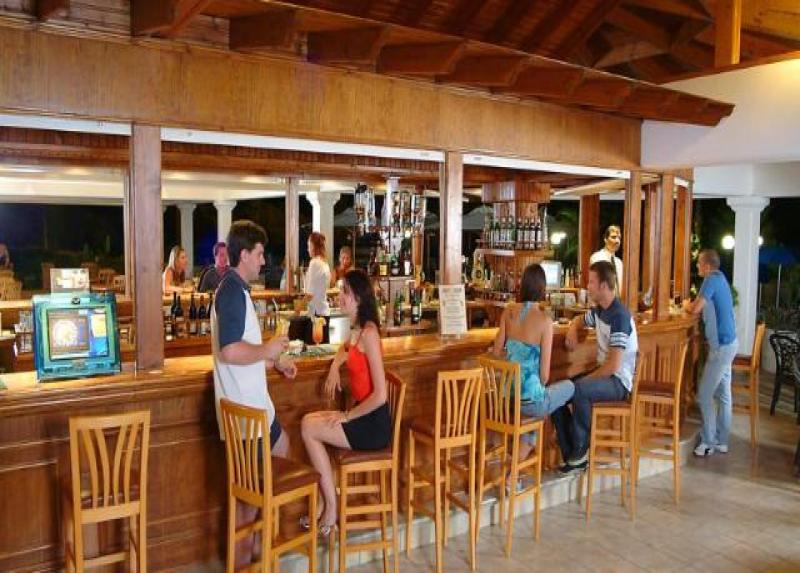 Nissiana Hotel & Bungalows Hotel