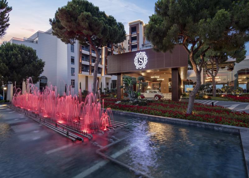 Selectum Luxury Resort Hotel
