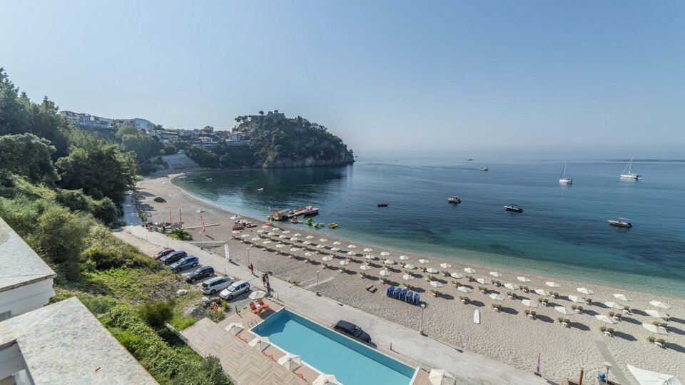 Ionion Beach Resort 