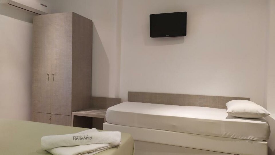 Paraktio Hotel