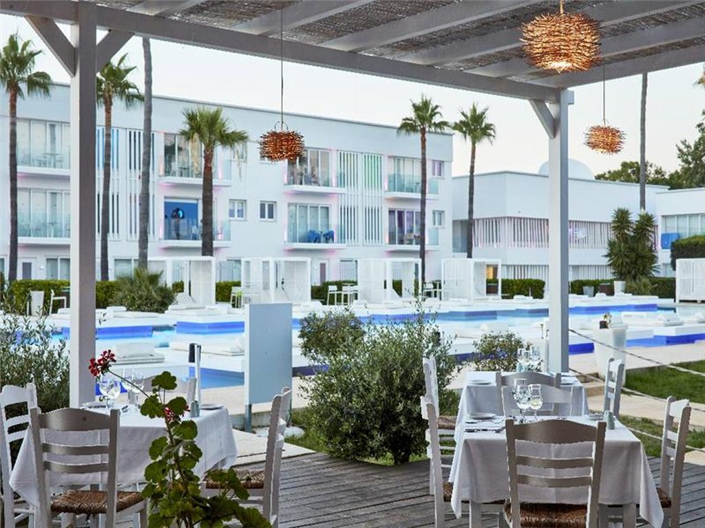 So Nice Club Resort