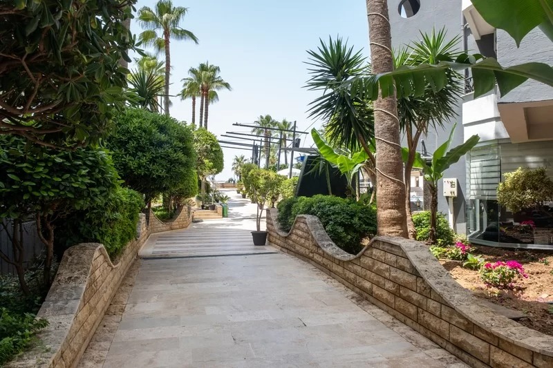 Krizantem Hotel