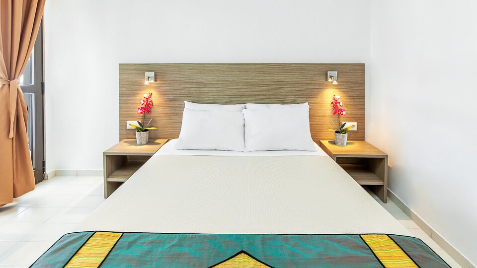 Hotel Xenios Dolphin Beach