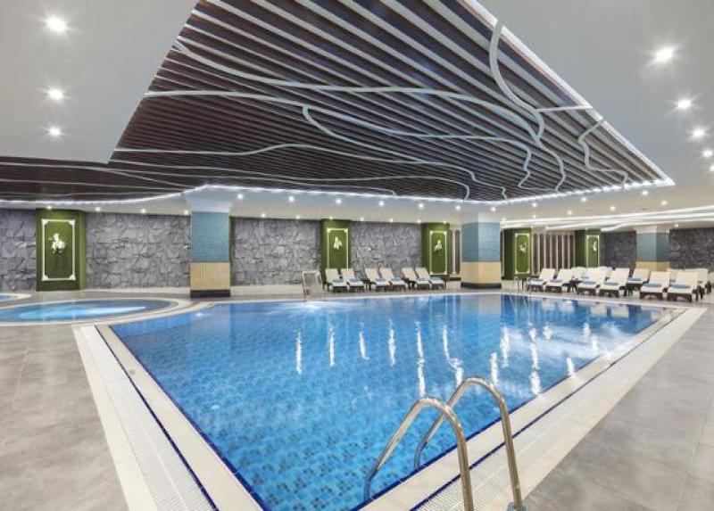 Granada Luxury Beach Hotel