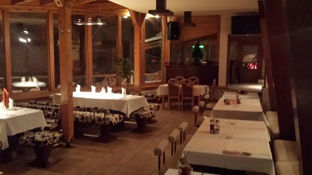 Hotel Dva Javora