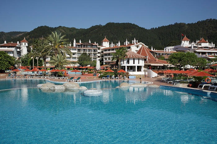 Marti Resort