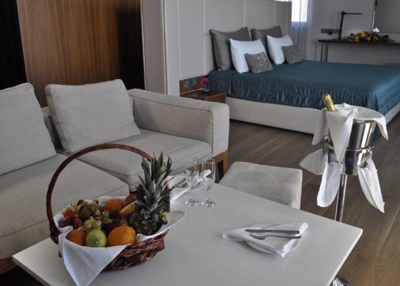 Sun Hall Hotel