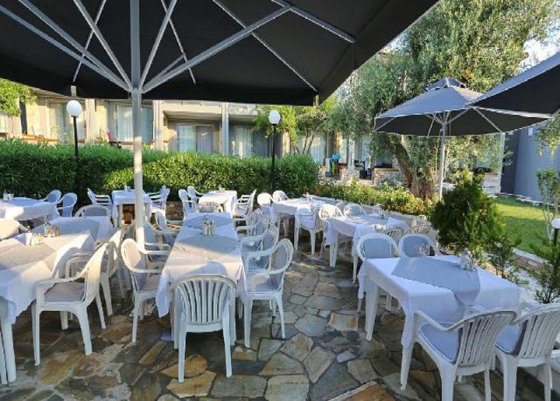 Dionyssos Hotel & Suites Hotel