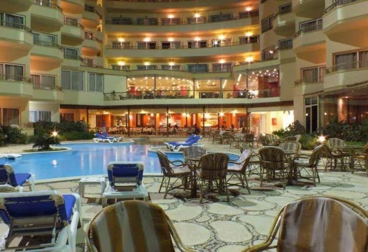 Hotel Magic Beach Resort
