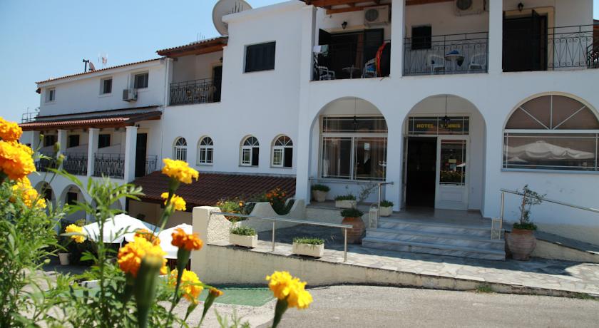 Hotel Yannis