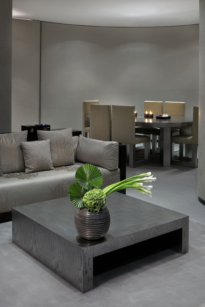 Armani Hotel Dubai