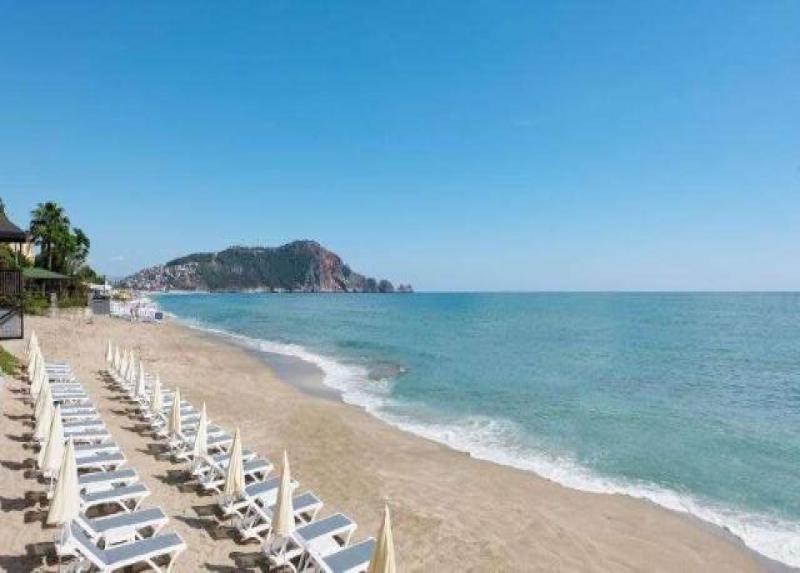 Floria Beach Hotel