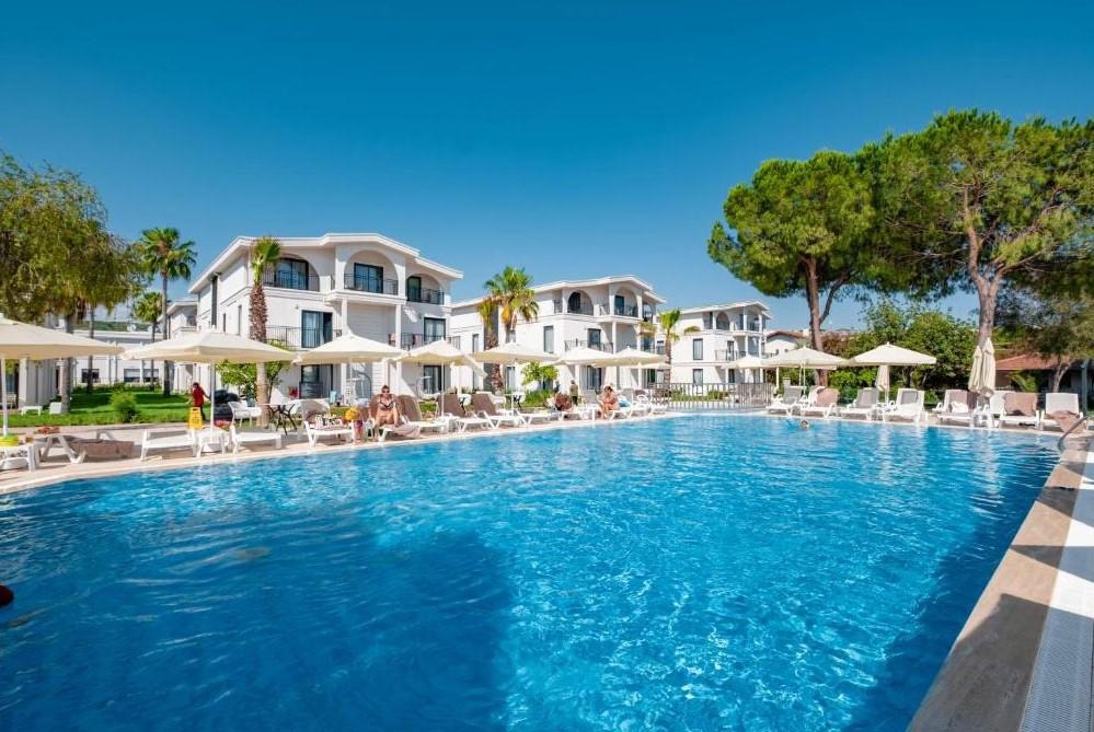 La Benata Hotel