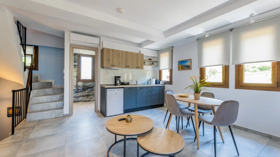 Penelope Luxury Suites