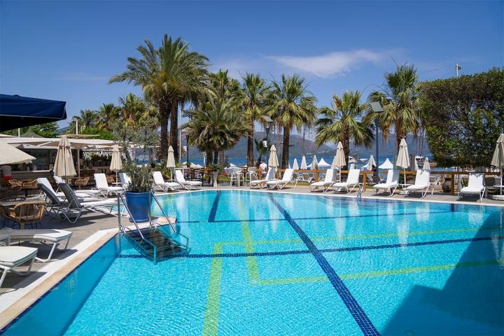 Hotel Cettia Beach Resort