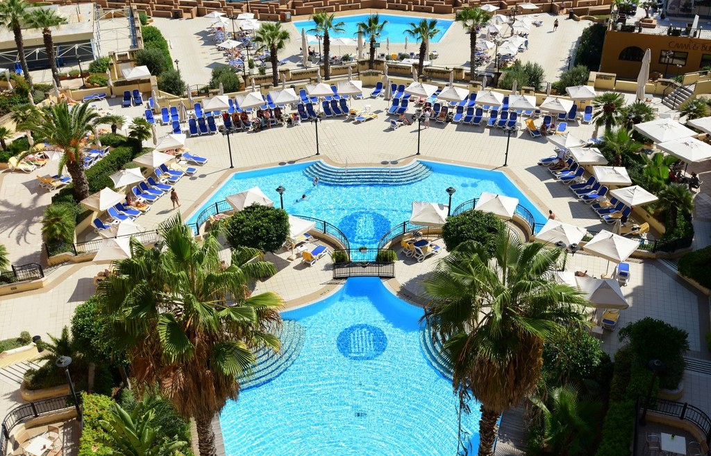 Hotel Corinthia St.Georges Bay