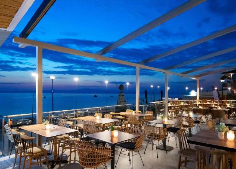 Sea Level Hotel