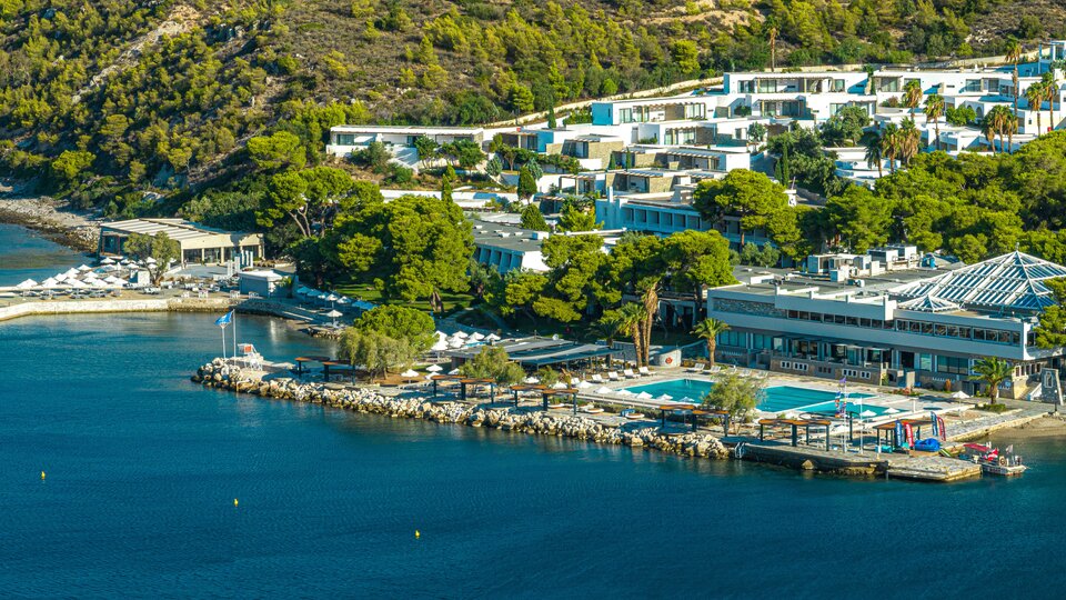 Hotel Wyndham and Ramada Loutraki Poseidon Resort