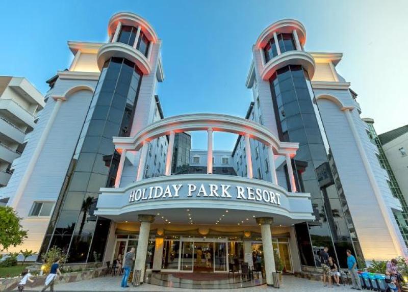 Holiday Park Resort Hotel