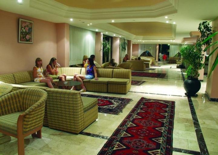 Fame Hotel