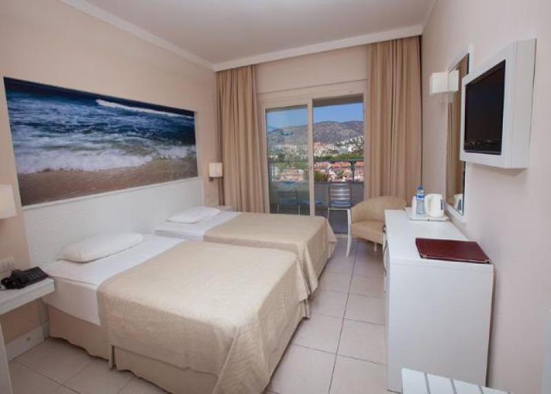 Batihan Beach Resort And Spa Hotel
