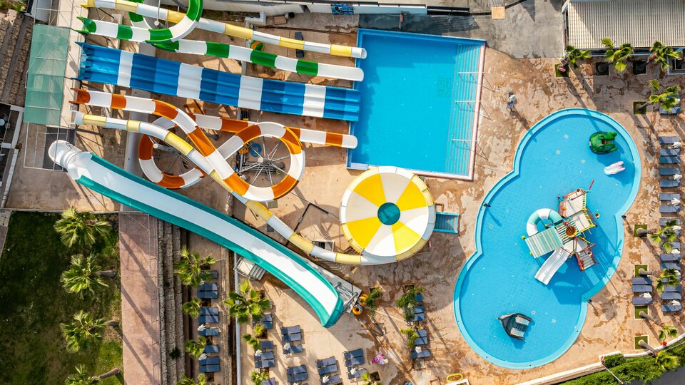 Caretta Paradise Resort & WaterPark