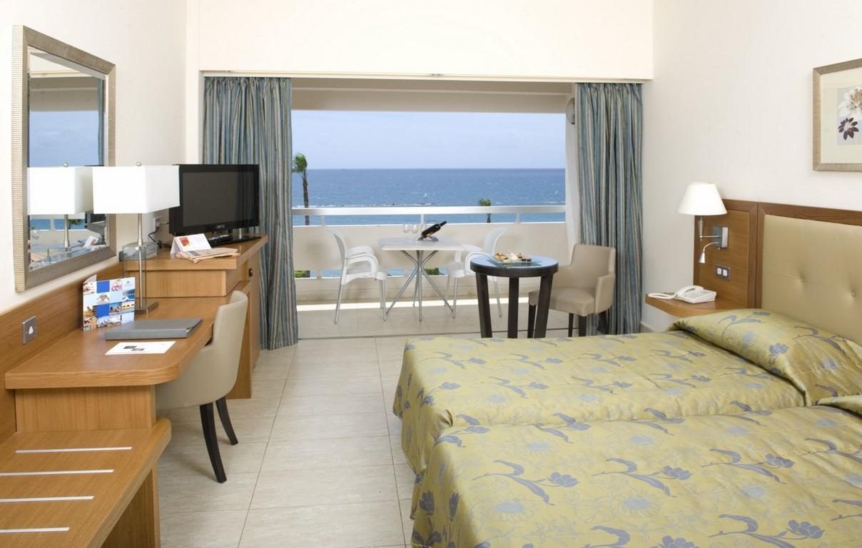 Hotel Atlantica Miramare Beach