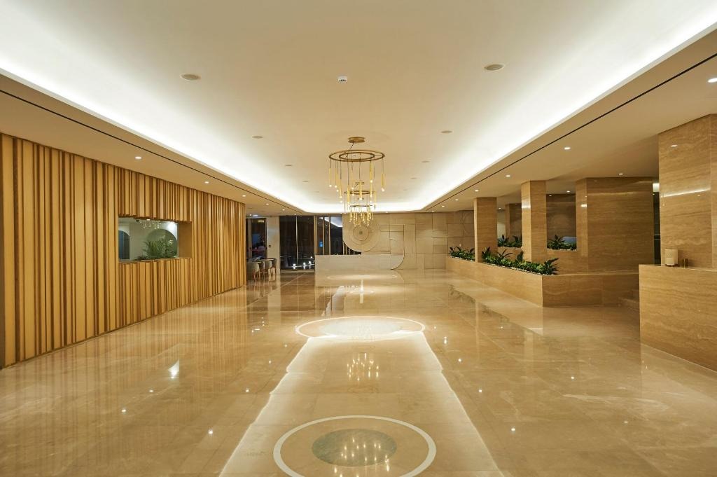 Sunrise Jade Hotel