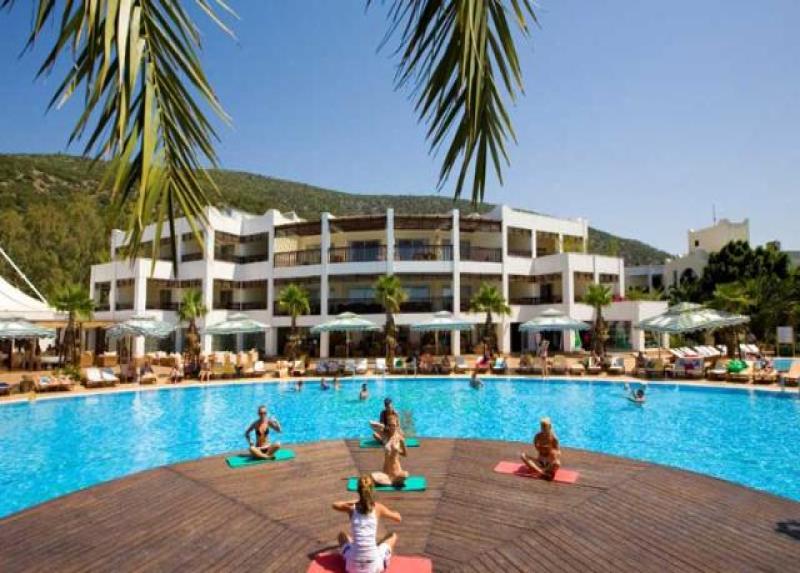 Latanya Park Resort Hotel