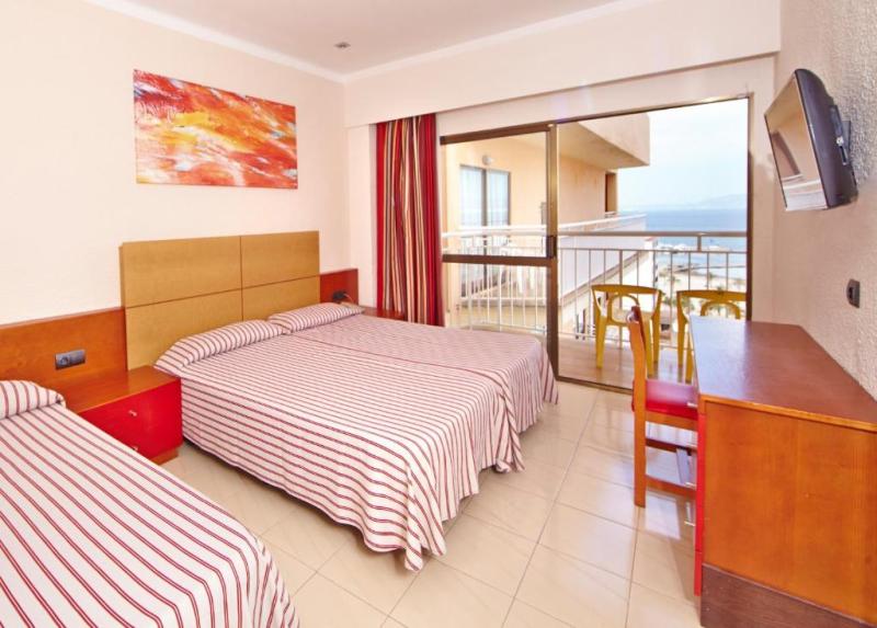 Caribbean Bay Hotel