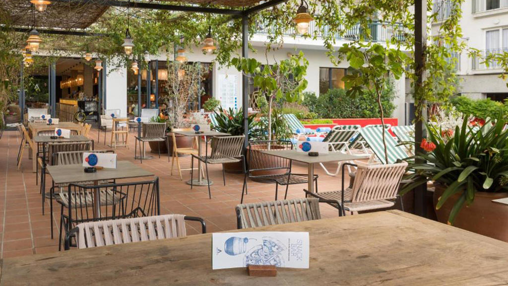 Aqua Hotel Bertran