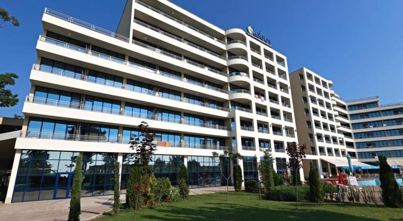 Globus Hotel