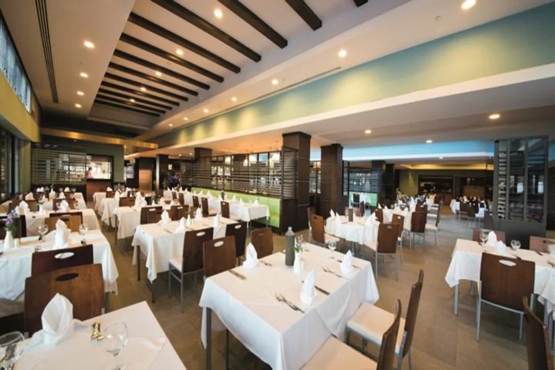 Limak Lara De Luxe Hotel & Resort