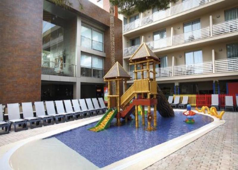 Barcelo Occidental Cala Vinas Hotel