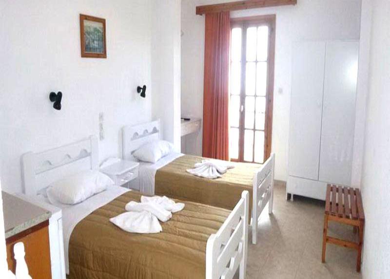 Karafelas Aparthotel