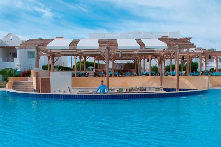 Hotel T Continental Plaza Beach