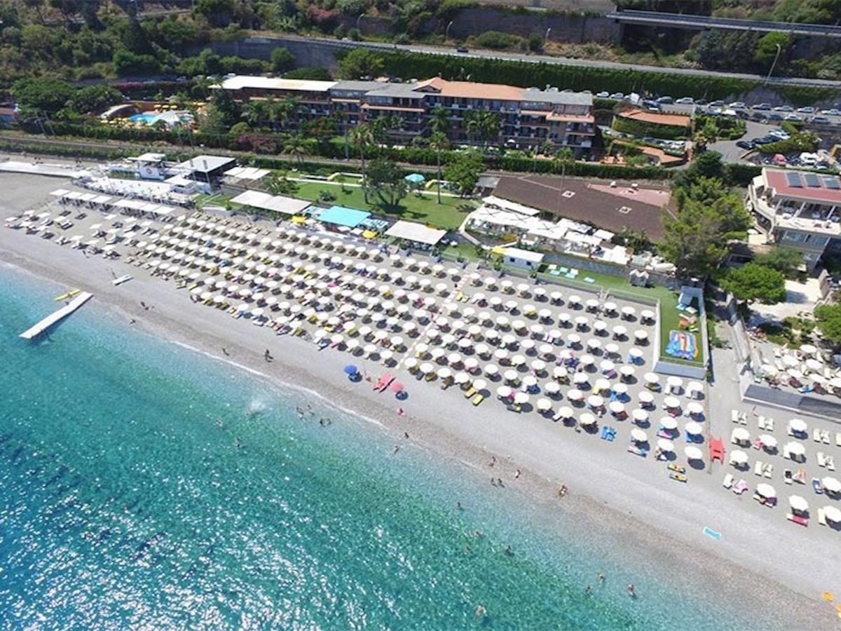 Hotel  Caparena