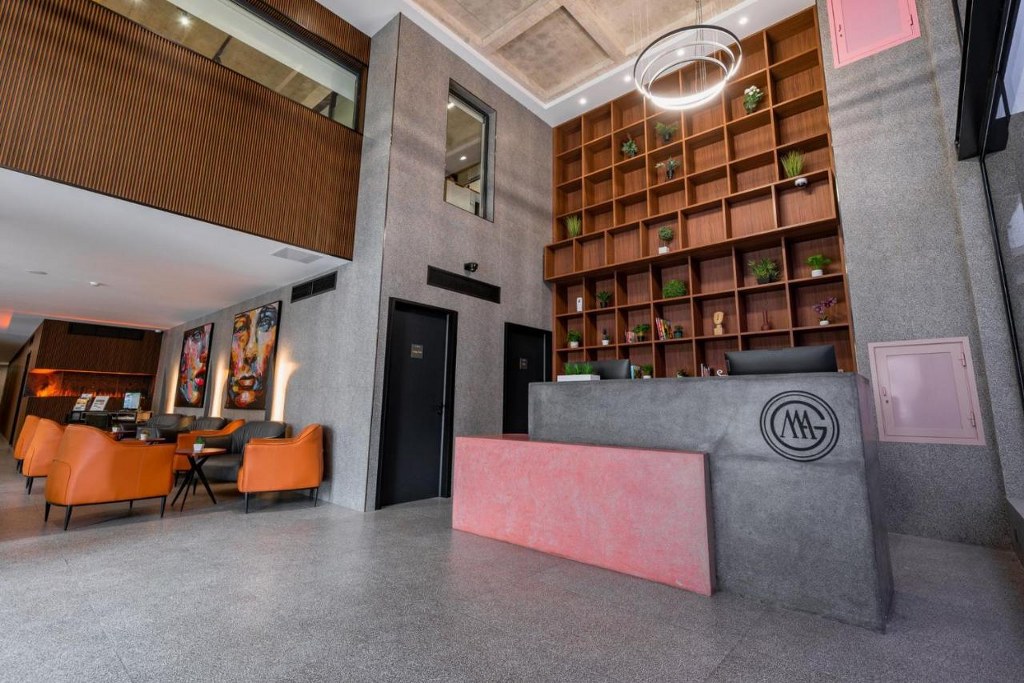 Grands Suites Hotel Residence