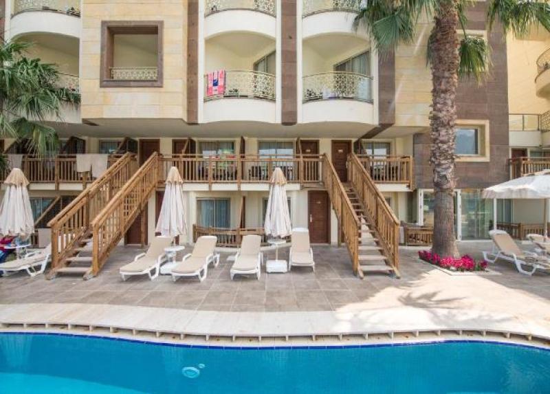 Crystal Prestige Elite Hotel