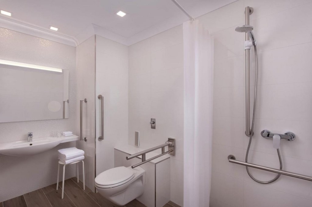 Westin Dragonara Resort Hotel