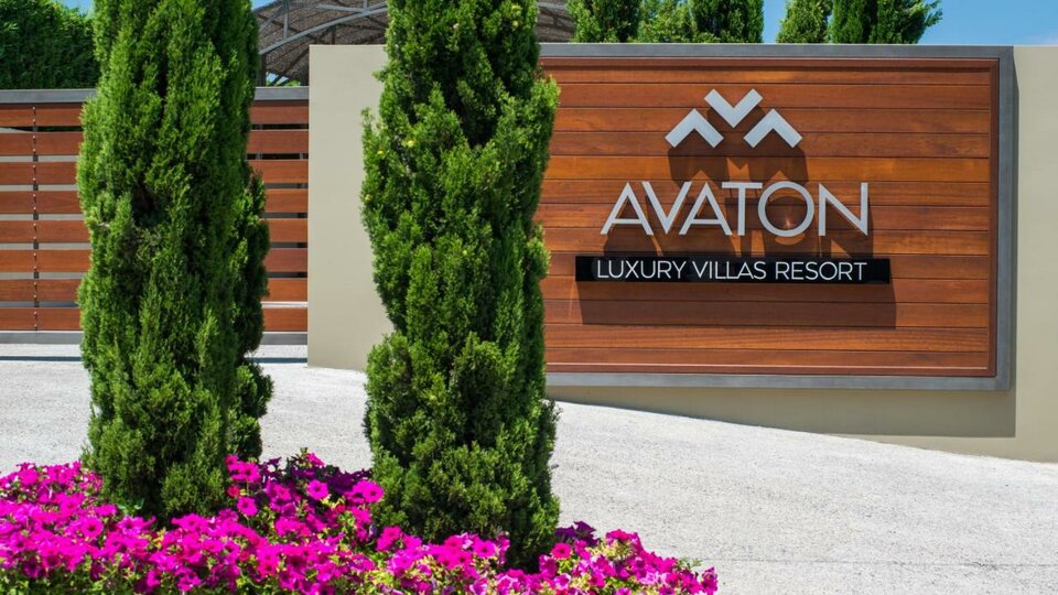 Avaton Luxury Villas Resort - Relais & Châteaux