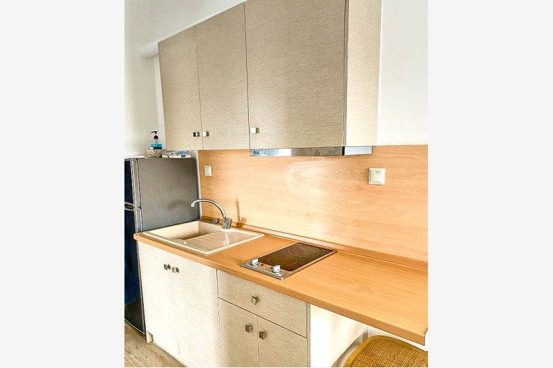 Vila Blue and White Luxury III