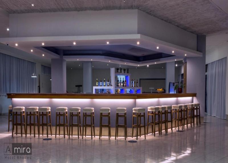 Amira Hotel