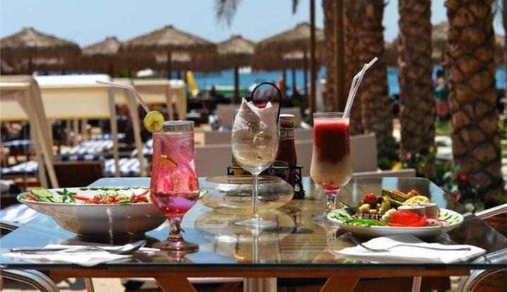 Elysees Dream Beach